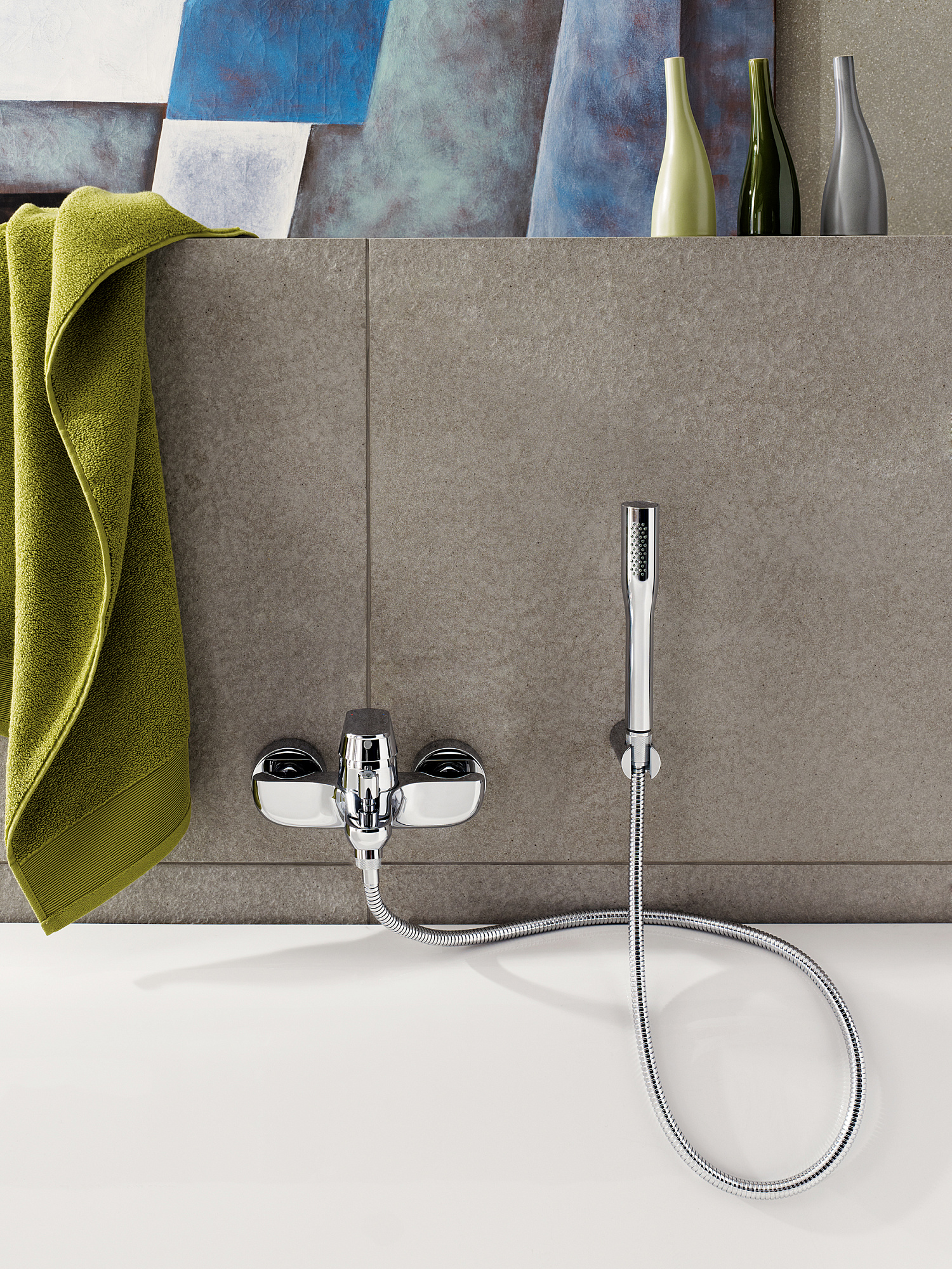 Смеситель EUROSMART Cosmopolitan для ванны 1-рычажный с душевым набором цвет хром, GROHE 32832000 доставка Нижний Новгород 2 Смеситель EUROSMART Cosmopolitan для ванны 1-рычажный с душевым набором цвет хром, GROHE 32832000 купить 2