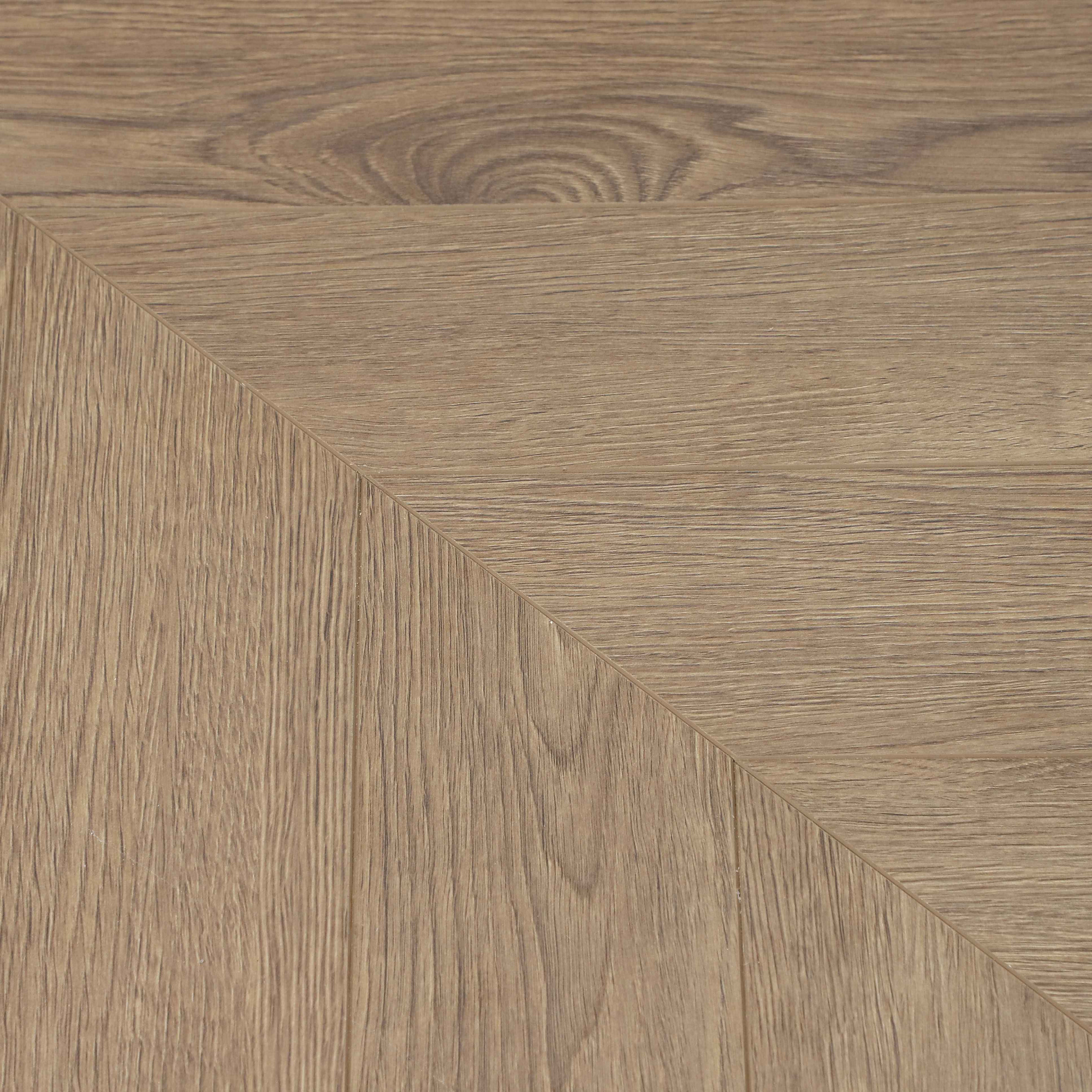 Ламинат Chevron NL Дуб Мантис 550*112*12мм 34класс WoodStyle CH157.2 доставка Нижний Новгород 1 Ламинат Chevron NL Дуб Мантис 550*112*12мм 34класс WoodStyle CH157.2 купить 1