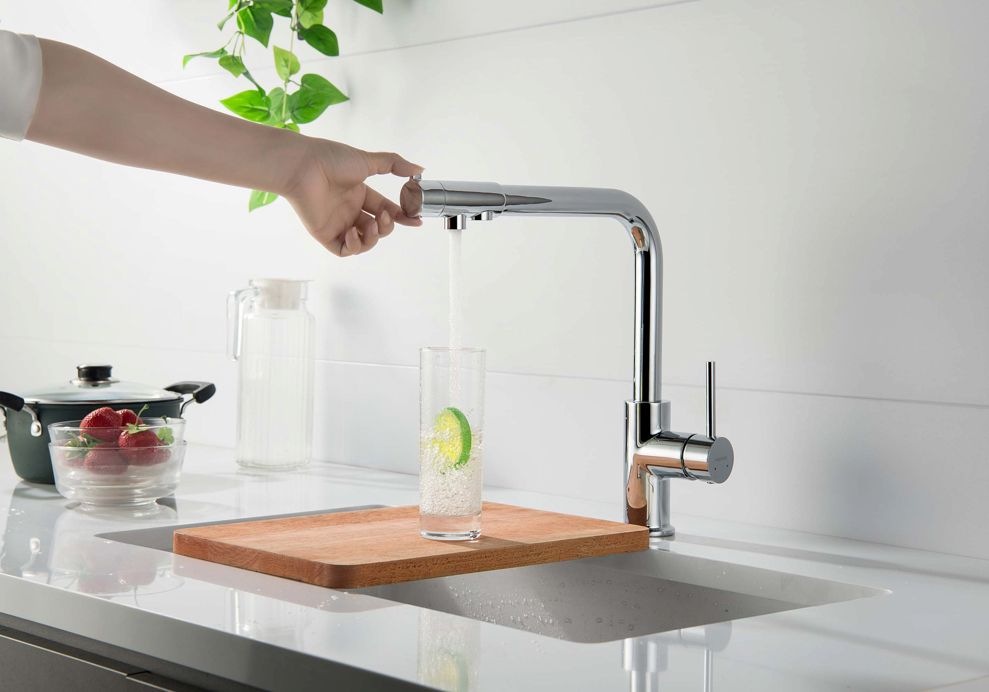 Смеситель ЕВРОПА для кухни  с подключением к фильтру Aquatek AQ1386CR купить 4