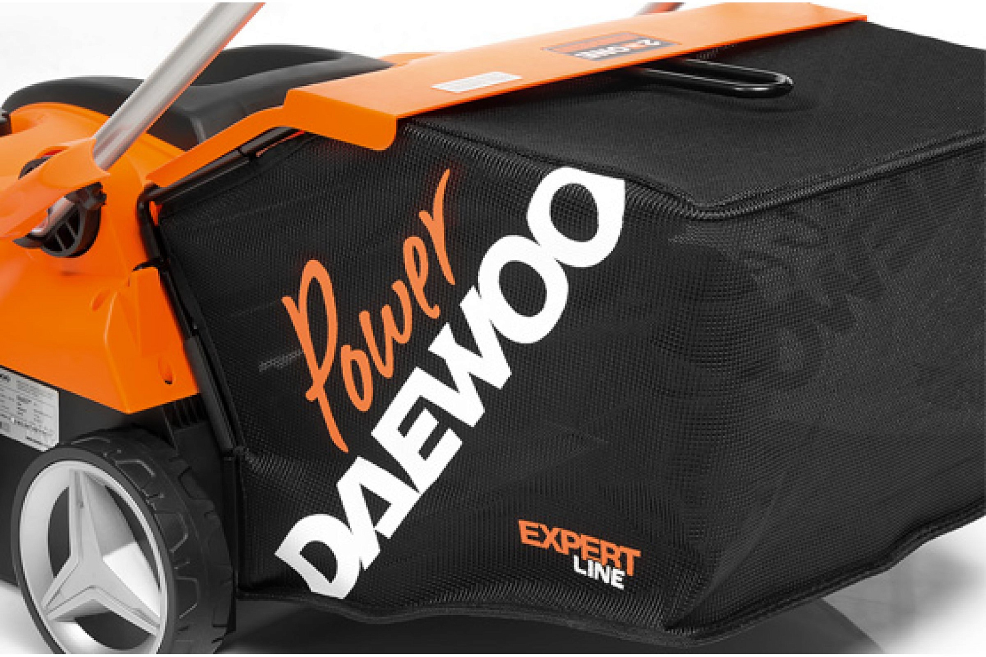 Скарификатор(Аэратор) электрический DAEWOO DSC 1500E доставка Нижний Новгород 2 Скарификатор(Аэратор) электрический DAEWOO DSC 1500E купить 2