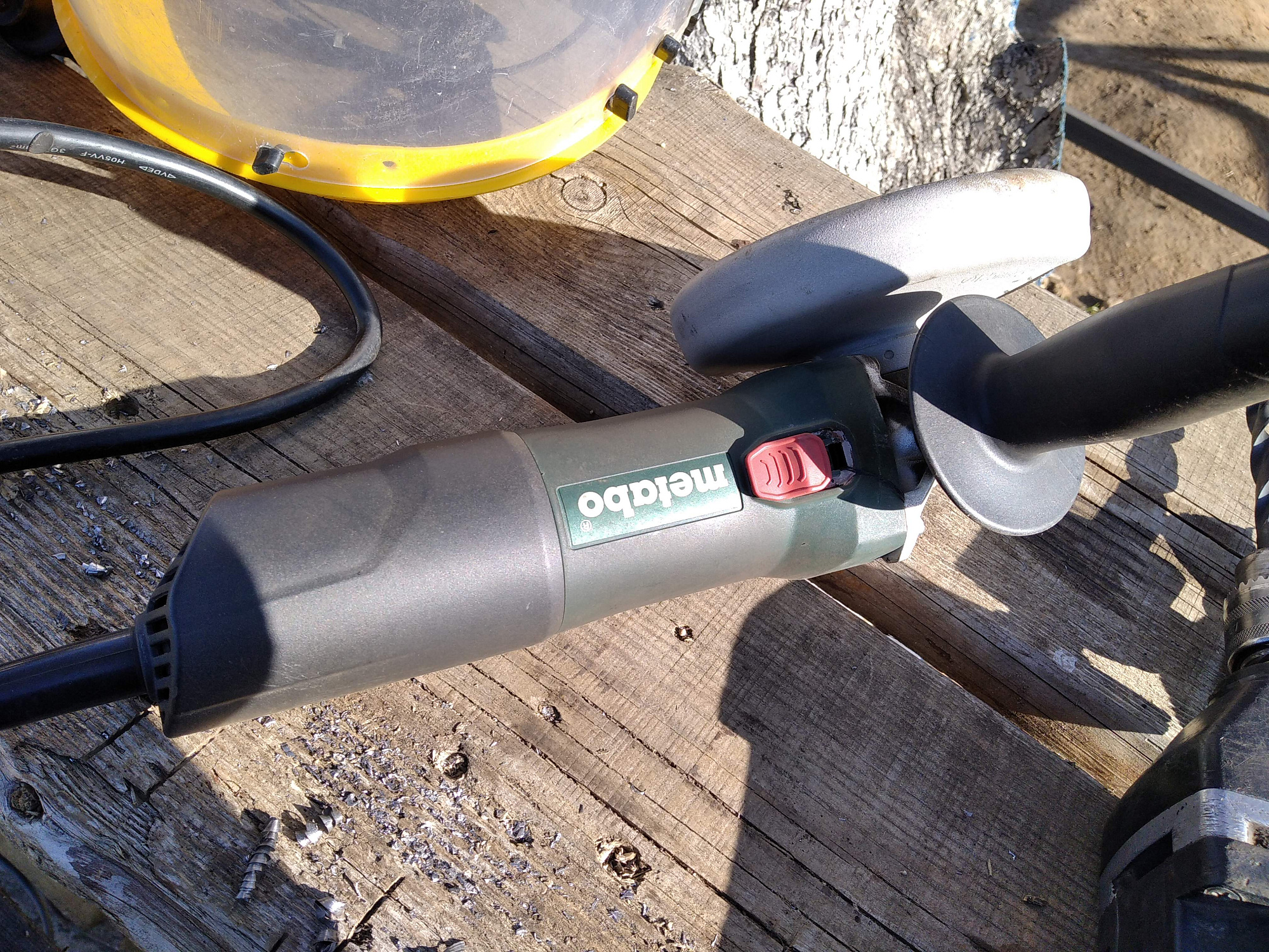 Шлифмашина угловая Metabo W 650-125 (603602010) 650Вт 125мм доставка Нижний Новгород 10 Шлифмашина угловая Metabo W 650-125 (603602010) 650Вт 125мм купить 10