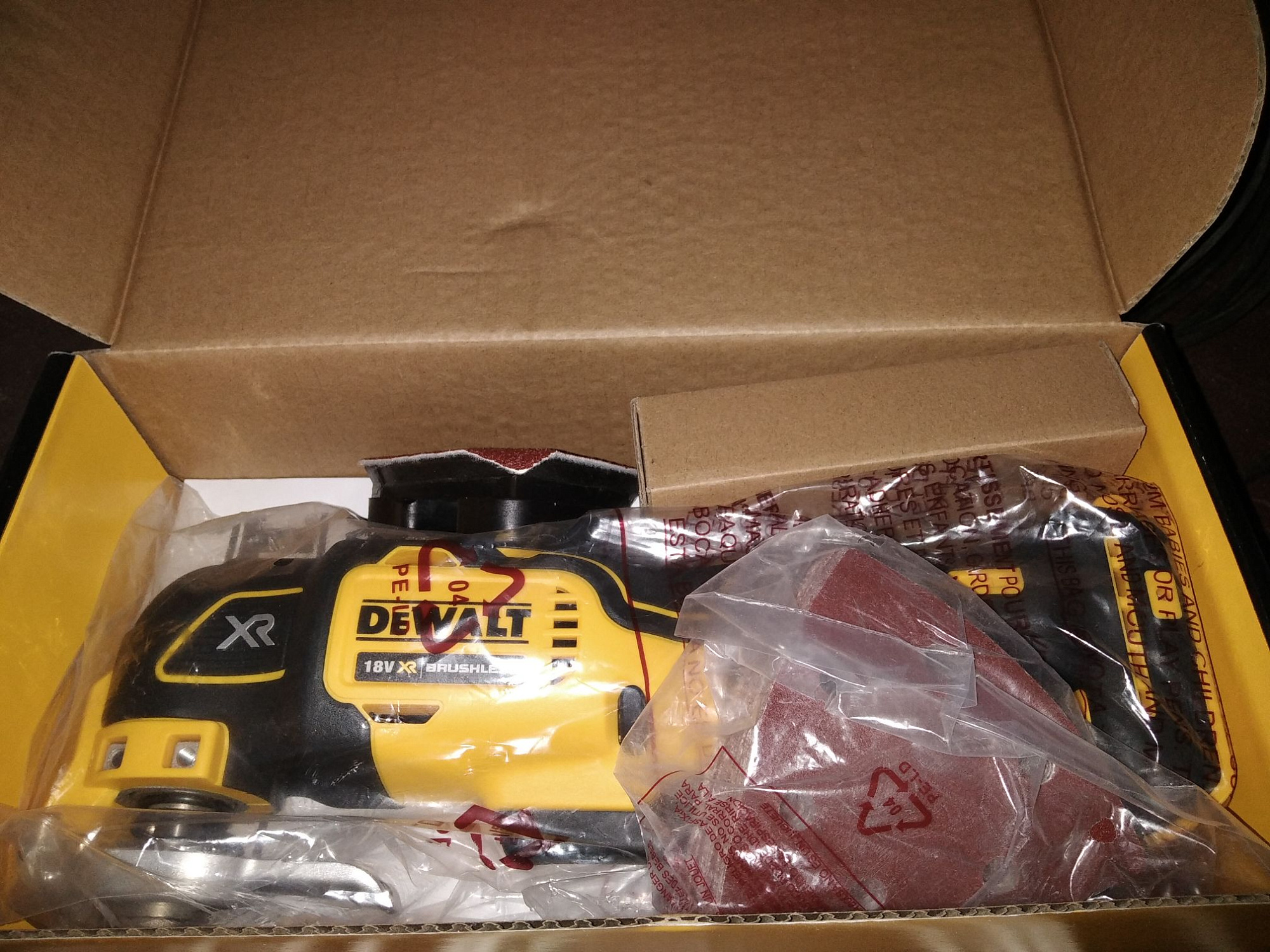 Многофункциональный инструмент(мультитул) DeWalt DCS356N-XJ аккумуляторный 18В (Li-ion) 3 скор. (без акк. и з/у) купить 3
