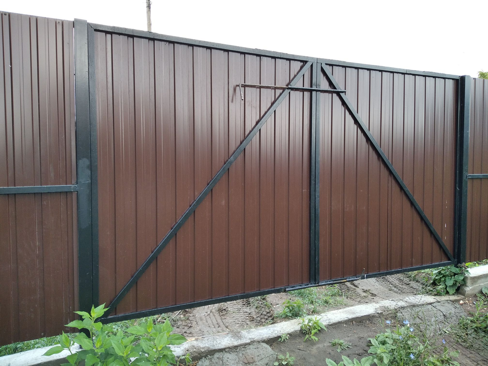 Труба профильная ГОСТ 8639-82 3 м 40*20*2 мм купить 3
