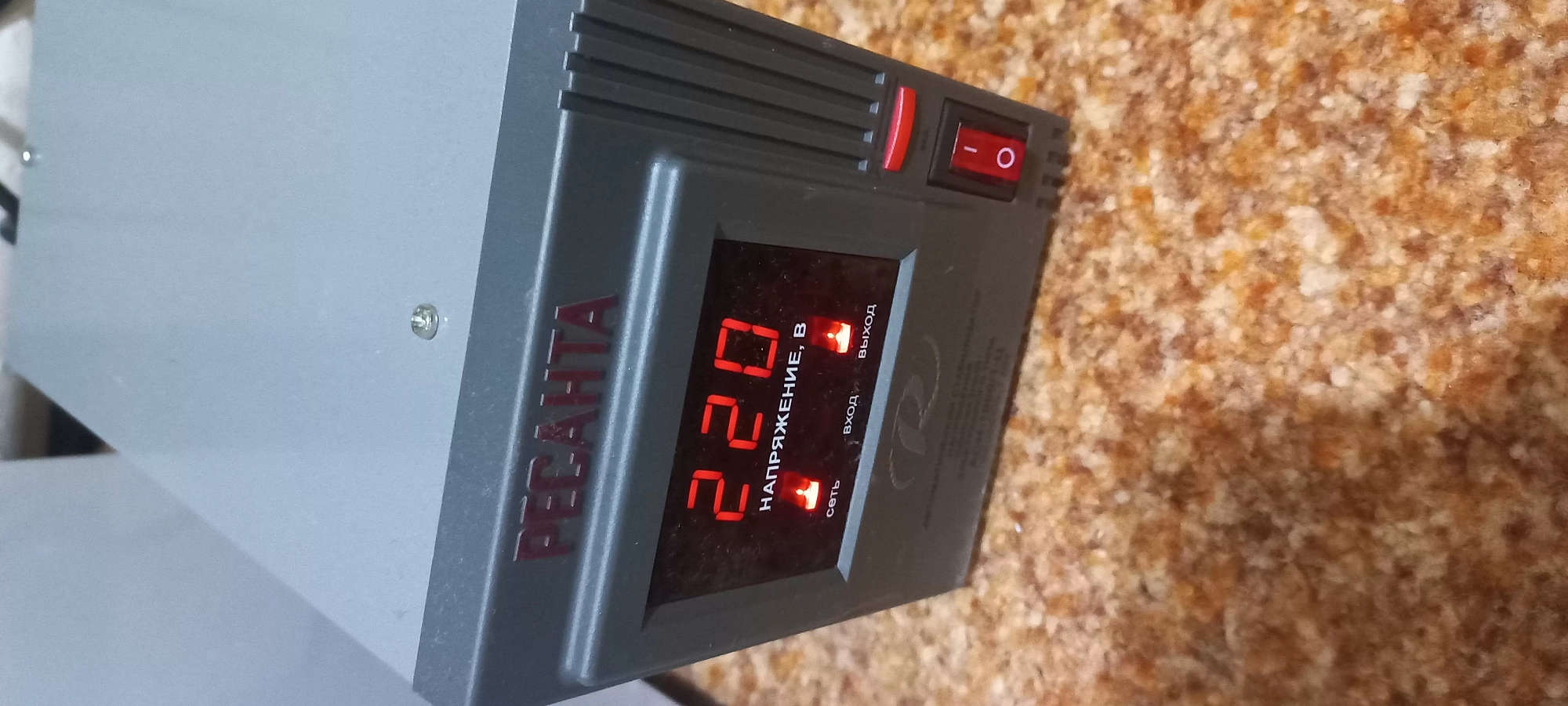 Стабилизатор напряжения цифровой Ресанта ACH 2000/1-Ц доставка Нижний Новгород 6 Стабилизатор напряжения цифровой Ресанта ACH 2000/1-Ц купить 6